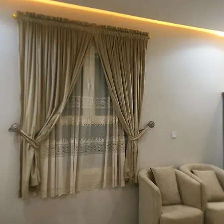 أفضل ليلة وحدات سكنية بطابع منزلي Al-Hofuf Exterior photo
